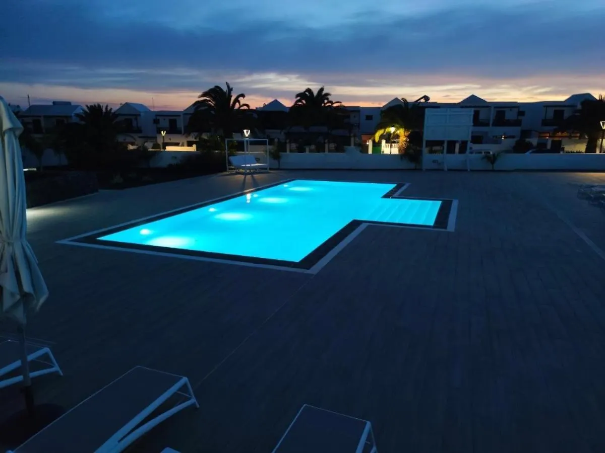Apartment Residencial Luxury Senator, Apartamento Darwin Costa Teguise